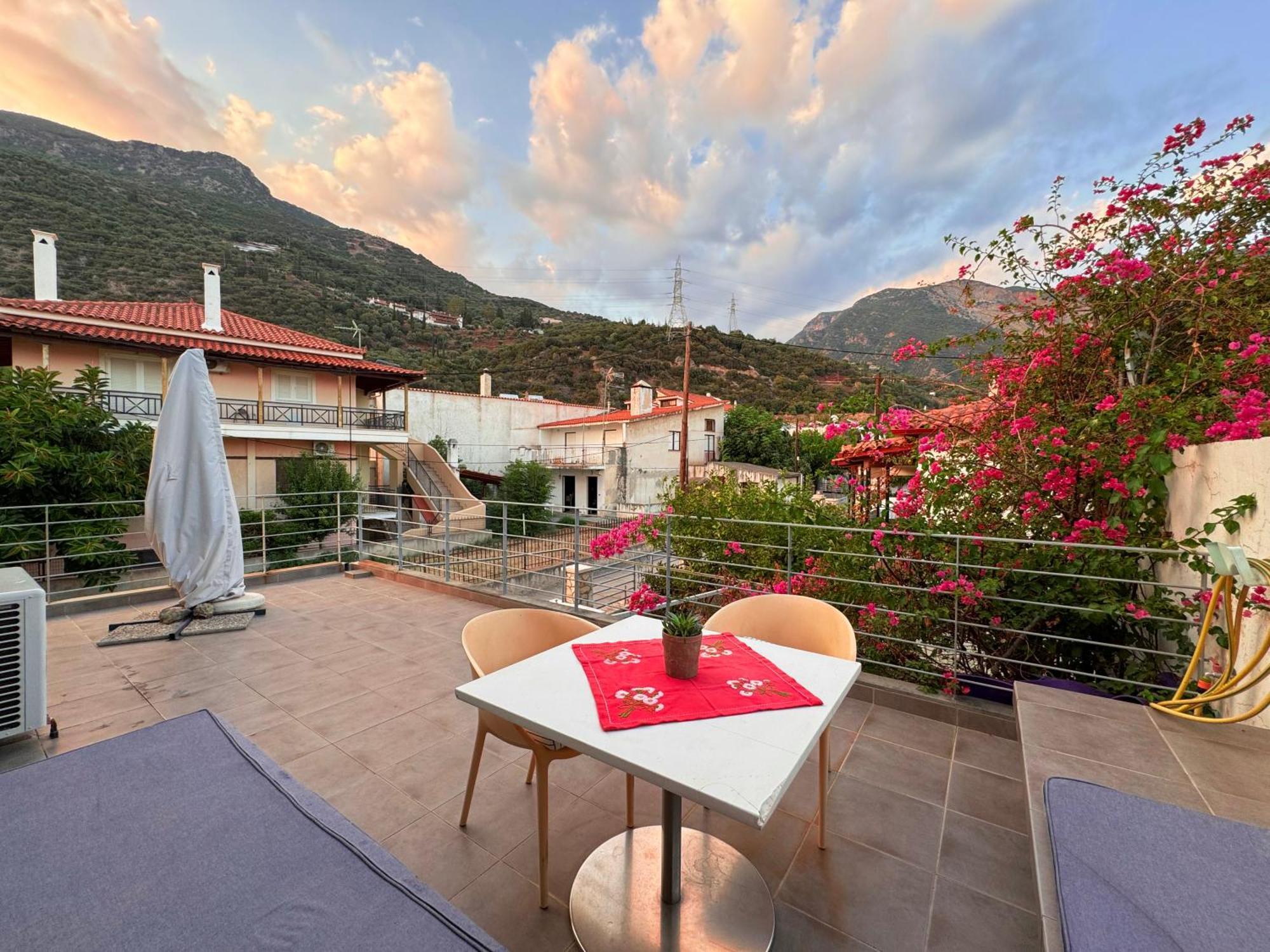 Ianos Maisonette Paralia Sergoulas Luaran gambar