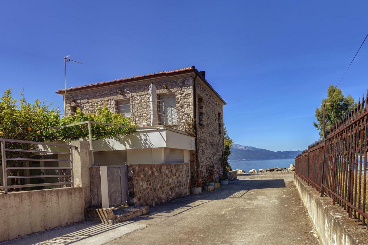 Ianos Maisonette Paralia Sergoulas Luaran gambar